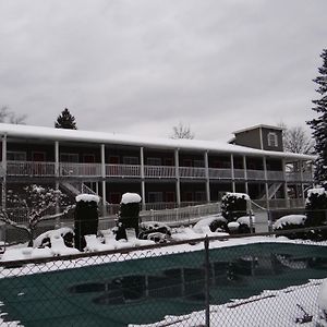 Edelweiss Ski Lodge